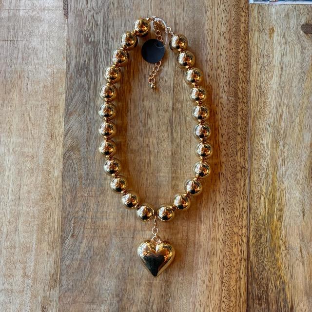 TOPANGA Jewelry　チャビーハートチャーム＆ボールネックレス　ゴールド　カジュアル　ショートネックレス　チャーム　ペンダント　チョーカー　ボールチェーン