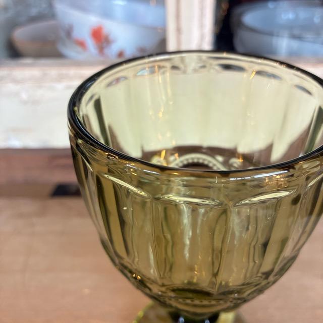 TOPANGA Kitchen　クラシカルカットワイングラス　オリーブ　300ml　サワーグラス　アルコールグラス　カクテルグラス　グリーン