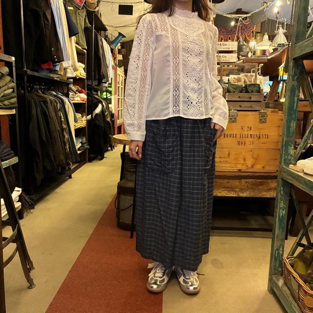 Topanga Lady's　ロマンチックエンブロイダリーレースブラウス　ホワイト　長袖　ギャザーネック　ボヘミアン　インナー　重ね着　Mサイズ　Lサイズ