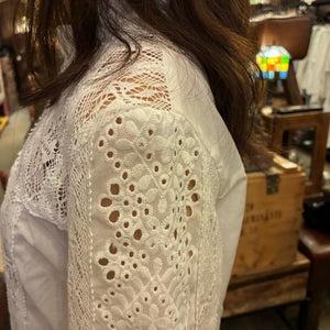 Topanga Lady's　ロマンチックエンブロイダリーレースブラウス　ホワイト　長袖　ギャザーネック　ボヘミアン　インナー　重ね着　Mサイズ　Lサイズ