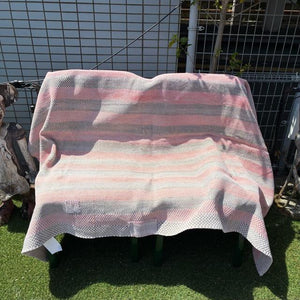 インド　ヴィンテージラホールキルト 38000-2　120×170cm　カンタ　ベッドカバー　ソファカバー　マルチカバー　ハンドメイド　１点もの　ホワイト　ピンク