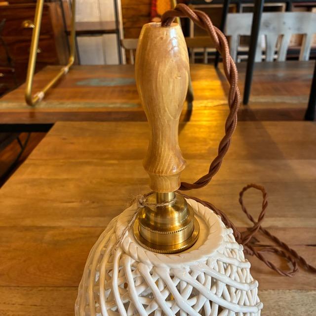 TOPANGA Lighting　セラミックレースベルランプ　トール　吊照明　照明器具　リビング　カウンター　カフェ　和室　レトロ　ホワイト　ウッド　ペンダントランプ
