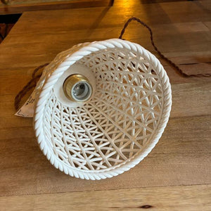 TOPANGA Lighting　セラミックレースベルランプ　トール　吊照明　照明器具　リビング　カウンター　カフェ　和室　レトロ　ホワイト　ウッド　ペンダントランプ
