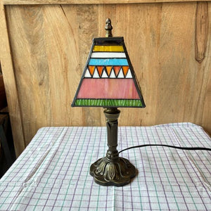 TOPANGA　Lighting　ステンドグラステーブルランプ　ジオメトリック　ピンク　幾何学　ガラスランプ　スタンドランプ　ナイトランプ　玄関　寝室