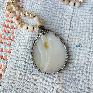 TOPANGA Jewelry　シェルティエラロングネックレス　マルフィル　チャームネックレス　ペンダントネックレス　ボヘミアン　エスニック　ギフト　貝　パール