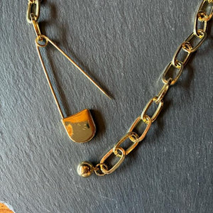 TOPANGA Jewelry　ビッグセーフティピンネックレス　ゴールド　シンプル　チェーンのみ　ショートネックレス　ペンダント　ギフト