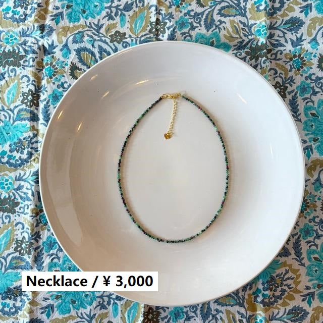 TOPANGA Jewelry　ミニジェムネックレス　エメラルド　ルビー　グリーン　チョーカー　ナチュラルストーン　天然石　パワーストーン　ペンダント　ギフト　