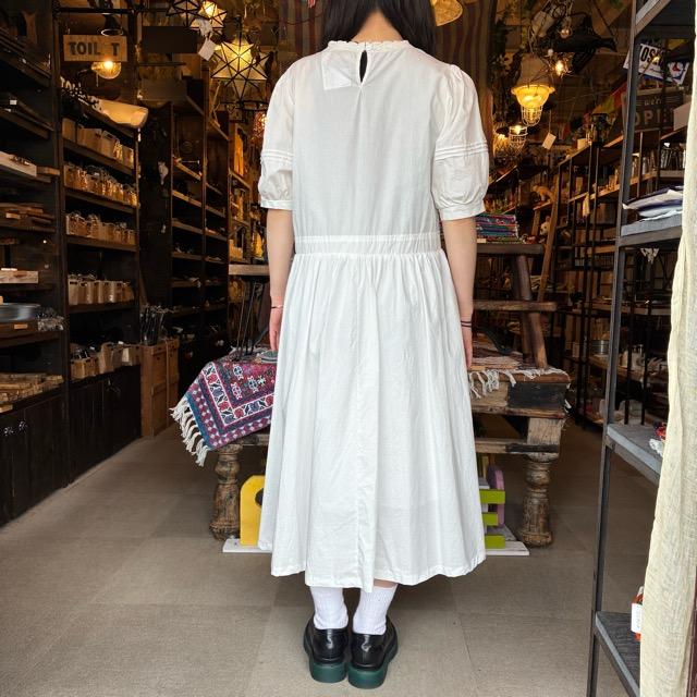 Topanga Lady's　デイリーコットンピンタックワンピース　ホワイト　ナチュラル　パススリーブ　レース　スカート　ひざ下　ロング　半袖　5分丈