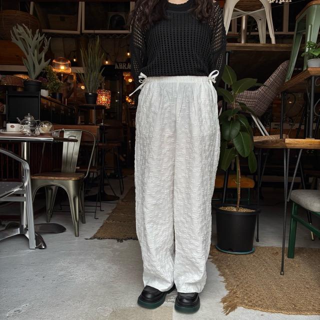 TOPANGA Lady's　リップルフラワーダブルリボンイージーパンツ　ホワイト　ファッション　レディース　スウェット　花柄　カジュアル　ストレートパンツ　ボトム