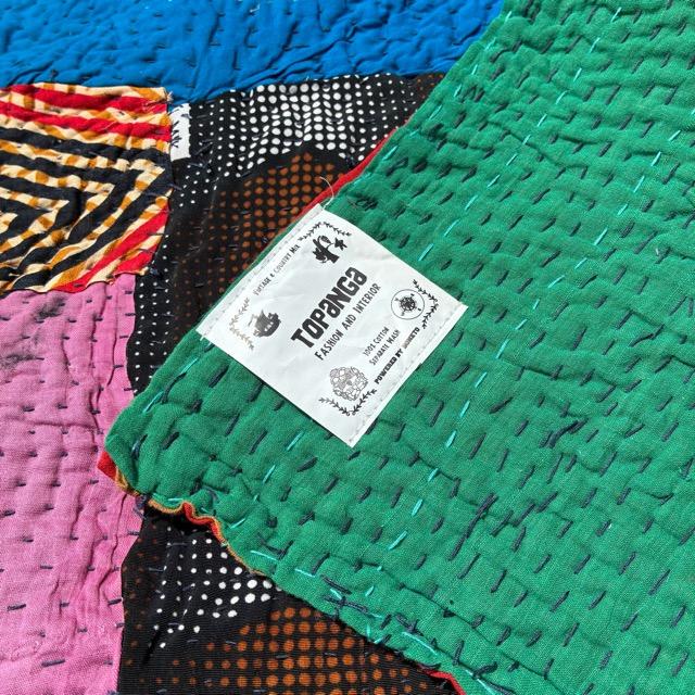 インド　ヴィンテージラリーキルト　28000-22　150×230cm　カンタ　ベッドカバー　ソファカバー　マルチカバー　ハンドメイド　１点もの　ブルー　グリーン