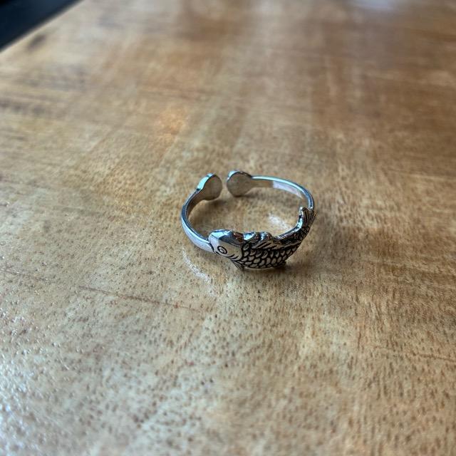 TOPANGA Jewelry 　カープリング　19号　20号　指輪　アクセサリー　ジュエリー　プレゼント　シンプル　魚　サカナ　フィッシュ　鯉
