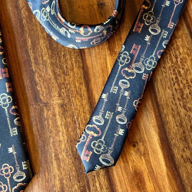 TOPANGA Accessory ヘリテージタイ　カギ　ブラック　キー　ネクタイ　プレゼント　フォーマル　カジュアル　スーツ　メール便　クラシック　ヴィンテージ　