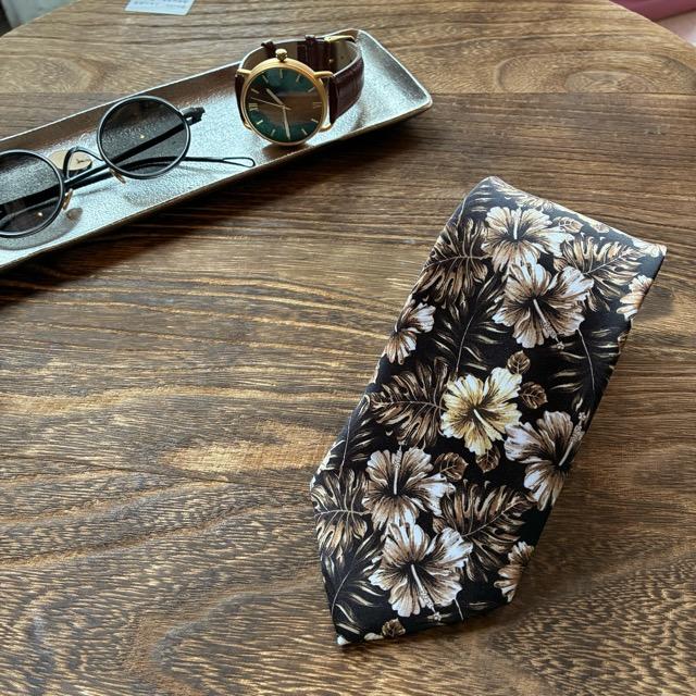 TOPANGA Accessory ヘリテージタイ　ハイビスカス　ブラック　ネクタイ　プレゼント　フォーマル　カジュアル　スーツ　メール便　クラシック　ヴィンテージ　