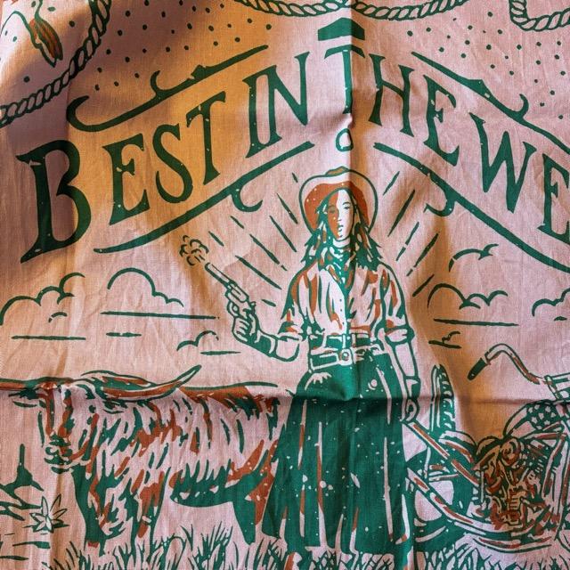 TOPANGA accessory ワンウォッシュコットンバンダナ　BEST IN THE WEST　グリーン　スカーフ　ハンカチ　弁当包み　ティッシュボックス包み　ヘアバンド