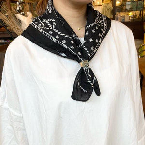 TOPANGA accessory ワンウォッシュコットンバンダナ　BEST IN THE WEST　グリーン　スカーフ　ハンカチ　弁当包み　ティッシュボックス包み　ヘアバンド