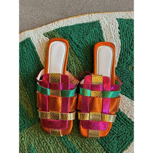 TOPANGA Footwear　メタリックカラー編み込みサンダル　ミュール　スクエアトゥ　リゾート　37　38　39　40　　