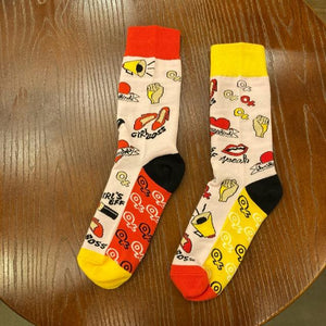 TOPANGA SOCKS Lady's　アシンメトリーソックス　GIRL　ピンク　イエロー　リップ　ガール　靴下　ユニーク　プチギフト　クルーソックス