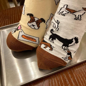 TOPANGA SOCKS Lady's　アシンメトリーソックス　DOG TALK　ベージュ　グレー　犬　ドッグ　靴下　ユニーク　プチギフト　クルーソックス