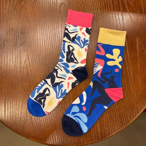 TOPANGA SOCKS Lady's　アシンメトリーソックス　DANCE　ホワイト　ブルー　アート　ピンク　ダンス　靴下　ユニーク　プチギフト　クルーソックス