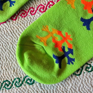 TOPANGA SOCKS Lady's　ネオンクロスソックス　全4色　靴下　足元ファッション　プチギフト　クルーソックス　スニーカー　リブソックス　スポーティー
