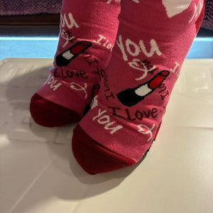 TOPANGA SOCKS Lady's　リップサービスソックス　ピンク　靴下　足元ファッション　プチギフト　クルーソックス　スニーカー　ポップアート　サンダルソックス