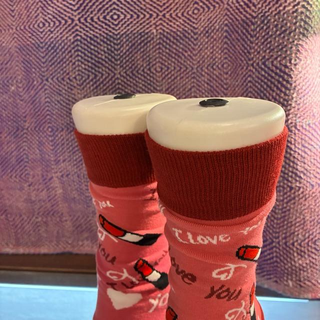 TOPANGA SOCKS Lady's　リップサービスソックス　ピンク　靴下　足元ファッション　プチギフト　クルーソックス　スニーカー　ポップアート　サンダルソックス