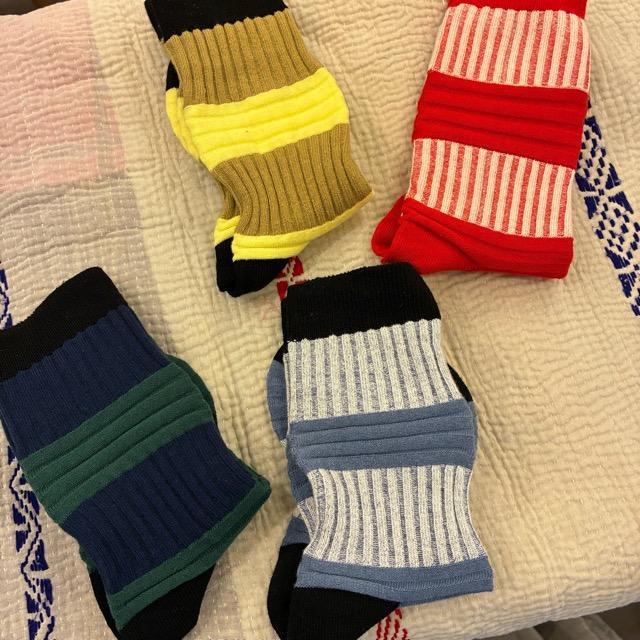 TOPANGA Socks　Lady's 　チューブソックス　イエロー×ベージュ　靴下　レディース　ボーダー　ストライプ　クルーソックス　ギフト　プレゼント　