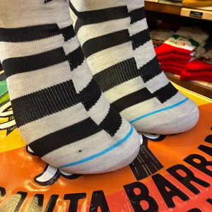 TOPANGA SOCKS Men's　スター＆ボーダーリブソックス　グレー×ブラック　靴下　メンズソックス　スニーカー　足元ファッション　プチギフト　クルーソックス