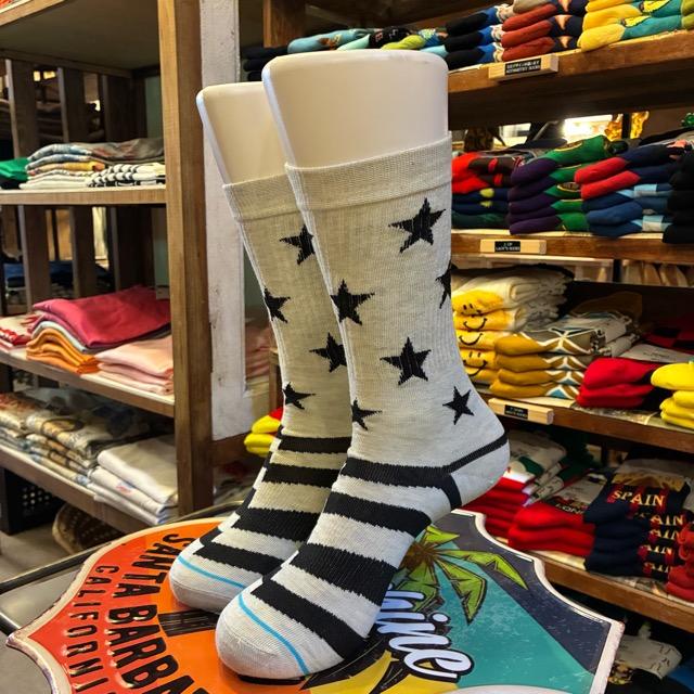 TOPANGA SOCKS Men's　スター＆ボーダーリブソックス　グレー×ブラック　靴下　メンズソックス　スニーカー　足元ファッション　プチギフト　クルーソックス