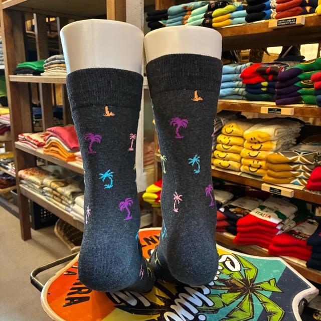 TOPANGA SOCKS Men's　カラフルパームツリーソックス　グレー　靴下　メンズソックス　スニーカー　足元ファッション　プチギフト　クルーソックス