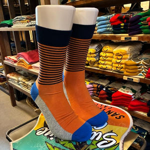 TOPANGA SOCKS Men's　パターンボーダーソックス　オレンジ　靴下　メンズソックス　スニーカー　足元ファッション　プチギフト　クルーソックス