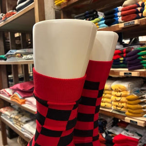 TOPANGA SOCKS Men's　ブロックチェックソックス　レッド×ブラック　靴下　メンズソックス　スニーカー　足元ファッション　プチギフト　クルーソックス