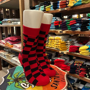 TOPANGA SOCKS Men's　ブロックチェックソックス　レッド×ブラック　靴下　メンズソックス　スニーカー　足元ファッション　プチギフト　クルーソックス