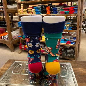 TOPANGA SOCKS Lady's　アシンメトリーソックス　フリーダとカラベラ　グリーン　ネイビー　メキシコ　ファッション　レディース　靴下　ユニーク　プチギフト