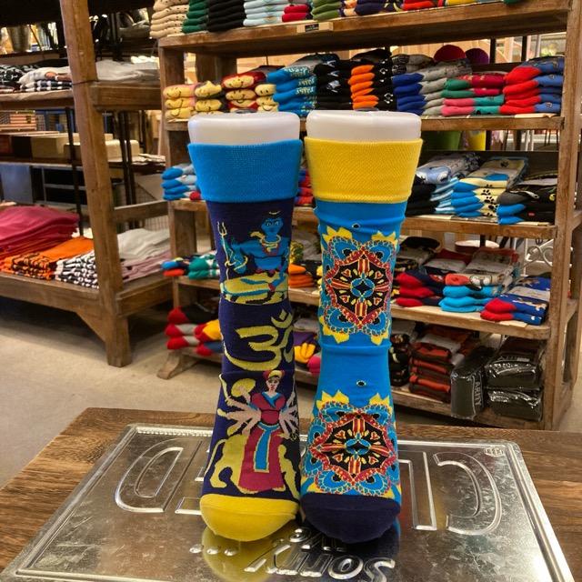 TOPANGA SOCKS Lady's　アシンメトリーソックス　India　ネイビー　ブルー　インド　ファッション　レディース　靴下　ユニーク　プチギフト