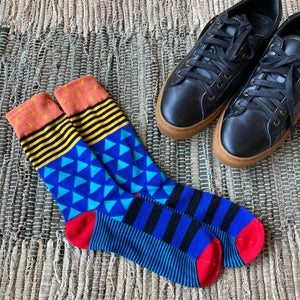 TOPANGA SOCKS Men's　クレイジーパターンソックス　トライアングル　ブルー　ドット　ボーダー　水玉　靴下　メンズソックス　派手ソックス　ハイソックス