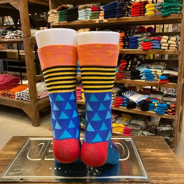 TOPANGA SOCKS Men's　クレイジーパターンソックス　トライアングル　ブルー　ドット　ボーダー　水玉　靴下　メンズソックス　派手ソックス　ハイソックス