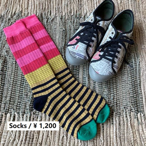 TOPANGA SOCKS Lady's　クレイジーボーダーハイソックス　ベージュ×ピンク　ファッション　レディース　靴下　ユニーク　プチギフト