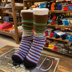 TOPANGA SOCKS Lady's　クレイジーボーダーハイソックス　ブルー×グリーン　ファッション　レディース　靴下　ユニーク　プチギフト