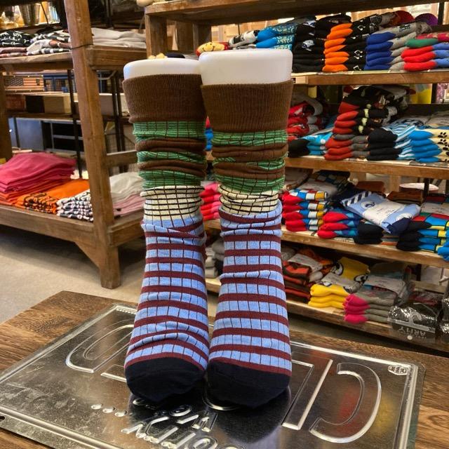 TOPANGA SOCKS Lady's　クレイジーボーダーハイソックス　ブルー×グリーン　ファッション　レディース　靴下　ユニーク　プチギフト