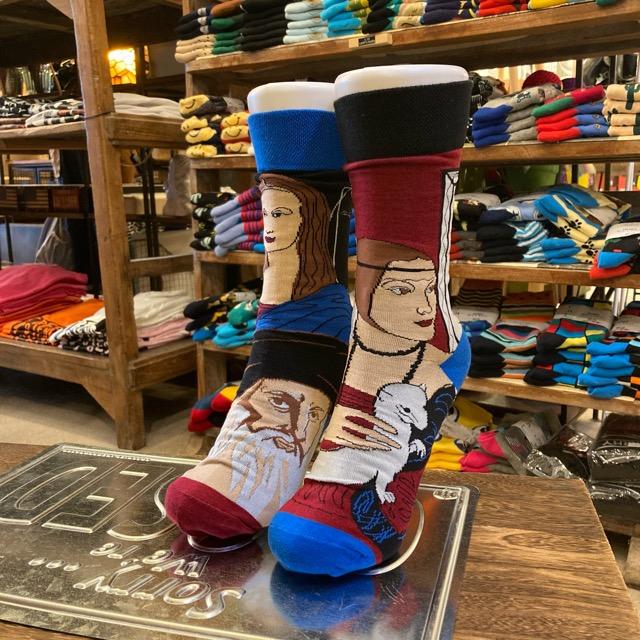 TOPANGA SOCKS Lady's　アシンメトリーソックス　ルネサンス　モナリザ　ダビンチ　聖母　絵画　マリア　ファッション　レディース　靴下　ユニーク　プチギフト