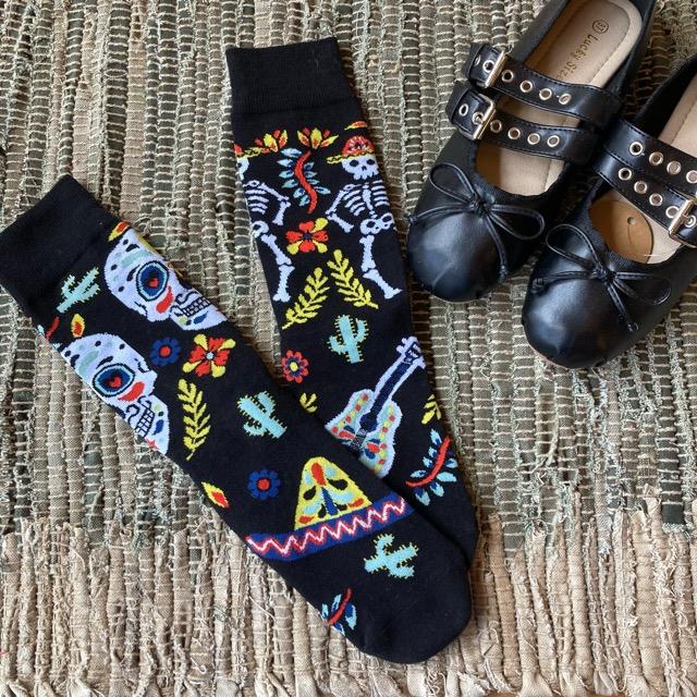 TOPANGA SOCKS Lady's　アシンメトリーソックス　カラベラ　サボテン　メキシコ　ブラック　ファッション　レディース　靴下　ユニーク　プチギフト