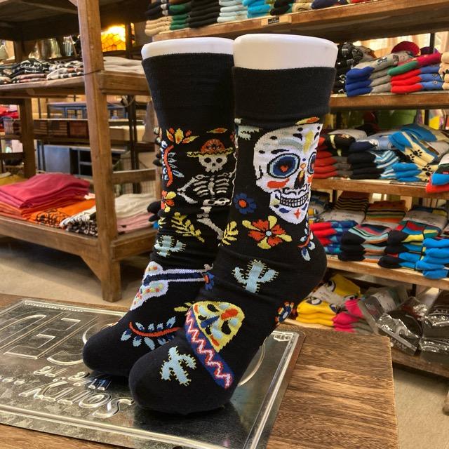 TOPANGA SOCKS Lady's　アシンメトリーソックス　カラベラ　サボテン　メキシコ　ブラック　ファッション　レディース　靴下　ユニーク　プチギフト