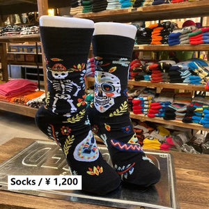 TOPANGA SOCKS Lady's　アシンメトリーソックス　カラベラ　サボテン　メキシコ　ブラック　ファッション　レディース　靴下　ユニーク　プチギフト