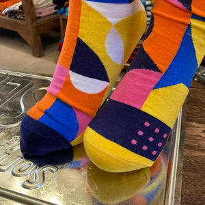 TOPANGA SOCKS Lady's　アシンメトリーソックス　ジオメトリック　カラフル　サークル　レトロ　図形　ファッション　レディース　靴下　ユニーク　プチギフト