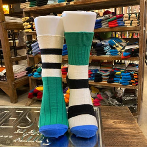 TOPANGA SOCKS Lady's　バイカラーアシンメトリーリブソックス　ブラック×ホワイト×グリーン　ボーダー　ファッション　レディース　靴下　プチギフト