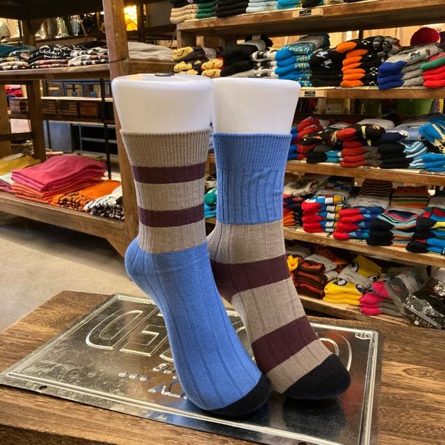 TOPANGA SOCKS Lady's　バイカラーアシンメトリーリブソックス　ベージュ×ブラウン×ブルー　ボーダー　ファッション　レディース　靴下　プチギフト