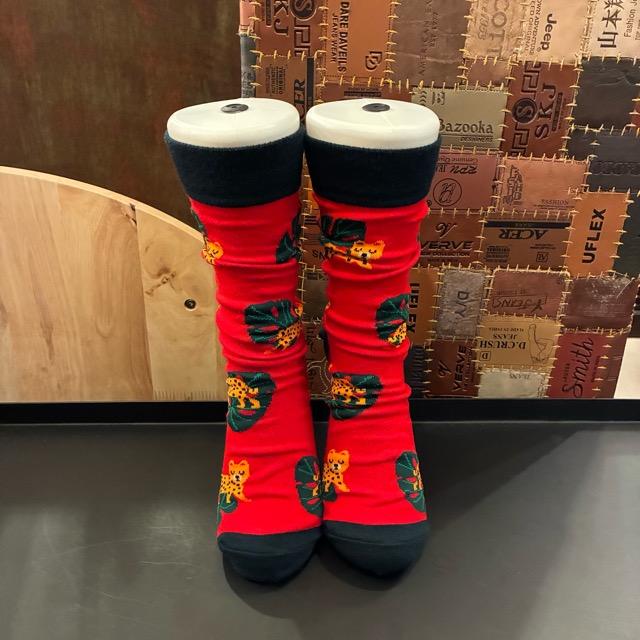 TOPANGA SOCKS Lady's Art Socks Leopard and Monstera Red