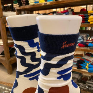 TOPANGA SOCKS Lady's　アートソックス　Seven　ホワイト　ブルー　ファッション　レディース　靴下　ユニーク　プチギフト　アートソックス　クルーソックス