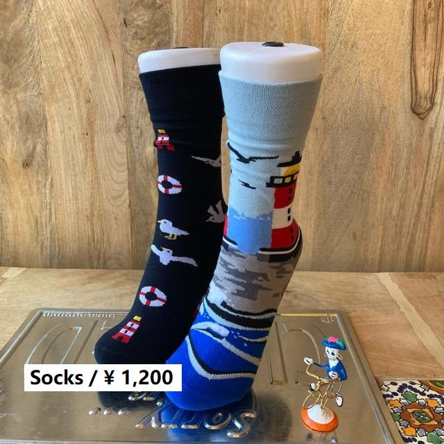 TOPANGA SOCKS Lady's　アシンメトリーソックス　Lighthouse　灯台　ブルー　カモメ　　靴下　ユニーク　プチギフト　クルーソックス